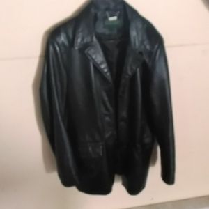 Danier thick leather jacket size XS